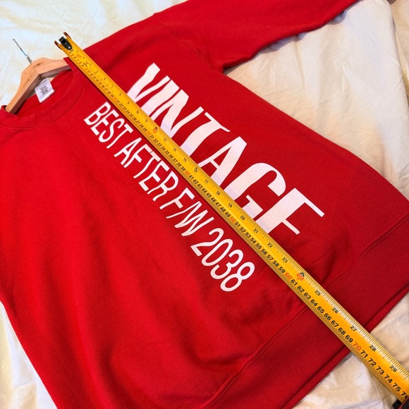 Like New‼️UO Urban Sophistication Future Vintage Crew Neck Sweatshirt, Red, Sz S - Picture 12 of 15